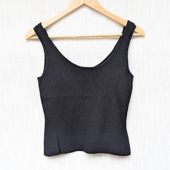 Aqua Black Knit Slim Fit Sleeveless Tank Top, size S - Picture 2 of 6